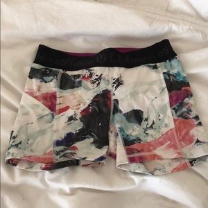 Lulu shorts